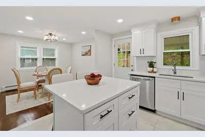 281 Riverlin St, Millbury, MA 01527 - Photo 8