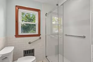 147 Oakland Ave, Arlington, MA 02476 - Photo 18