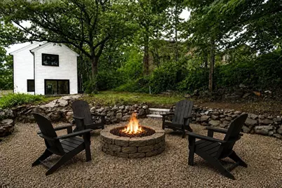 9 Ledge St, Melrose, MA 02176 - Photo 28