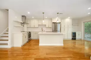 9 Ledge St, Melrose, MA 02176 - Photo 6