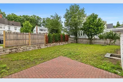179 Main St #1, Medford, MA 02155 - Photo 26