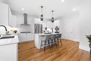 179 Main St, Medford, MA 02155 - Photo 2