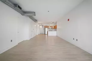 9 Medford St, Somerville, MA 02143 - Photo 4