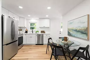 19 Arboretum Rd, Plymouth, MA 02360 - Photo 2