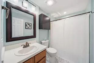 34 Washington Green, Walpole, MA 02032 - Photo 20
