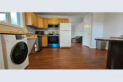 2 Warsaw St #1R, Dudley, MA 01571 - Photo 2