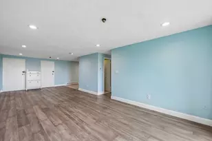 33 Lodgen Ct, Malden, MA 02148 - Photo 8