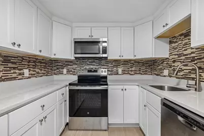 33 Lodgen Ct #2D, Malden, MA 02148 - Photo 1