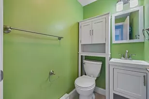 33 Lodgen Ct, Malden, MA 02148 - Photo 10