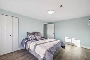 33 Lodgen Ct, Malden, MA 02148 - Photo 14