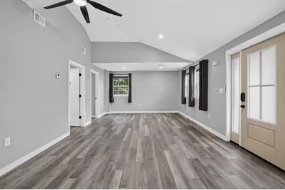 165 Garfield Ave, Chelsea, MA 02150 - Photo 20