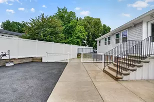 165 Garfield Ave, Chelsea, MA 02150 - Photo 32