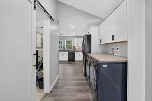 165 Garfield Ave, Chelsea, MA 02150 - Photo 16