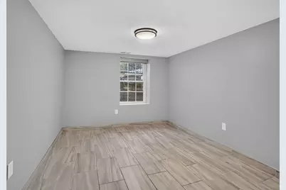165 Garfield Ave, Chelsea, MA 02150 - Photo 12