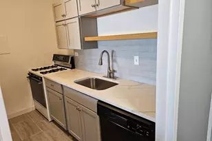6 Whittier Pl, Boston, MA 02114 - Photo 6