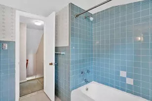 328 Hartwick St, Springfield, MA 01108 - Photo 18