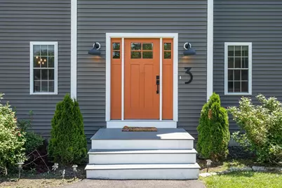 3 Mia Cir, East Bridgewater, MA 02333 - Photo 2