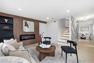 25 Bow St, Salem, MA 01970 - Photo 12