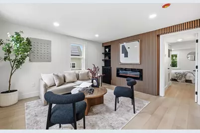 25 Bow St, Salem, MA 01970 - Photo 14