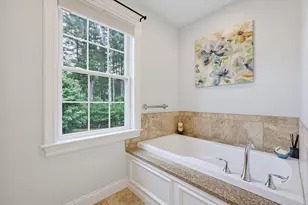 23 Williamsburg Way, Medway, MA 02053 - Photo 16