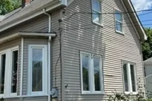 111 Hawthorne St, Weymouth, MA 01288 - Photo 2