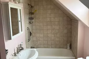 111 Hawthorne St, Weymouth, MA 01288 - Photo 22