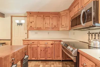 1115 Forest St, Marshfield, MA 02050 - Photo 6