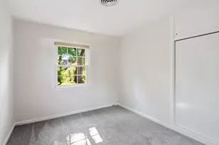 291 Old Farm Rd, Springfield, MA 01119 - Photo 10