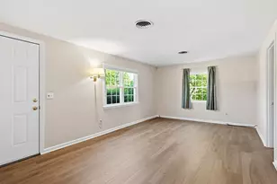 291 Old Farm Rd, Springfield, MA 01119 - Photo 8
