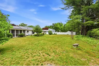 48 Hickory Dr, Northampton, MA 01062 - Photo 22