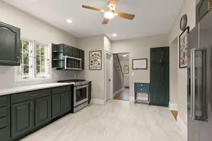 258 Cross St, Winchester, MA 01890 - Photo 2