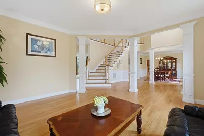 35 Howarth Dr, Upton, MA 01568 - Photo 4