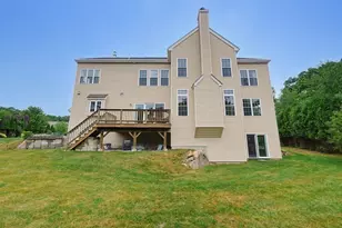 35 Howarth Dr, Upton, MA 01568 - Photo 38