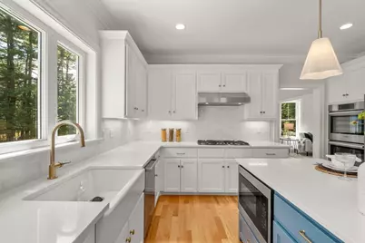 23 Winter St., Medfield, MA 02052 - Photo 6