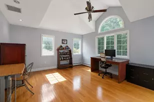 33 Russell Rd, Hanover, MA 02339 - Photo 4