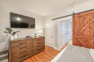 23 Elm St, Boston, MA 02122 - Photo 16