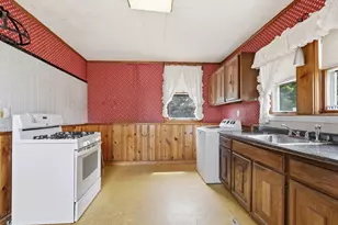 86 Main St, Saugus, MA 01906 - Photo 20