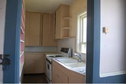 10 Aldrich St, Webster, MA 01570 - Photo 14