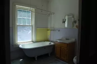 10 Aldrich St, Webster, MA 01570 - Photo 10