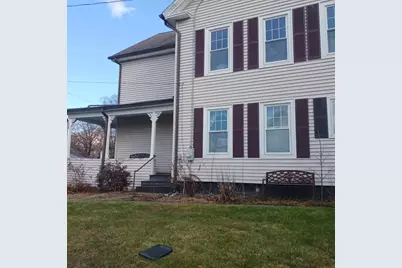 10 Aldrich St, Webster, MA 01570 - Photo 2