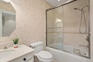 14 Wellington St, Arlington, MA 02476 - Photo 26