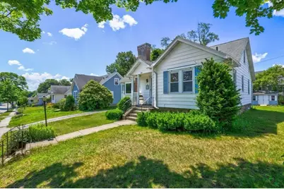 8 Knowles Rd, Worcester, MA 01602 - Photo 4