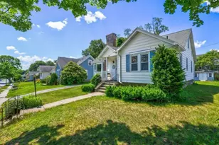 8 Knowles Rd, Worcester, MA 01602 - Photo 4