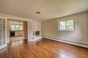 7 Laurel Rd, Sharon, MA 02067 - Photo 4