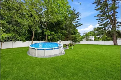 75 Linden St, Taunton, MA 02780 - Photo 2