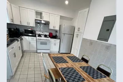 22 Marcella #3, Cambridge, MA 02141 - Photo 2
