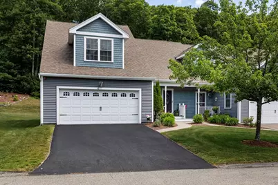 16 Ashton Ln #16, Millbury, MA 01527 - Photo 4