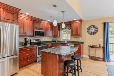 16 Ashton Ln #16, Millbury, MA 01527 - Photo 10