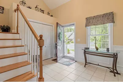 16 Ashton Ln #16, Millbury, MA 01527 - Photo 8