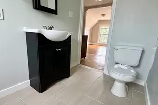 127 Brown St, Fall River, MA 02724 - Photo 2